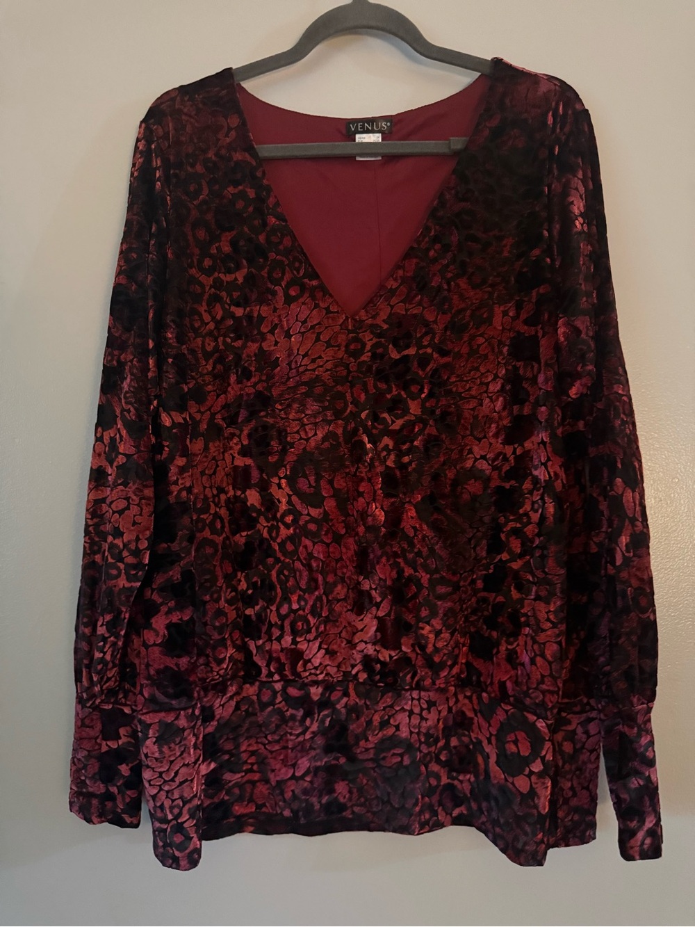 VENUS Whimsigoth Crushed Velvet Burnout V-Neck Blouse Top Plus Size 2X